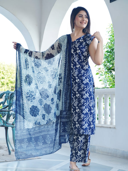 Bold Floral Print Sleeveless Kurta Set with Dupatta