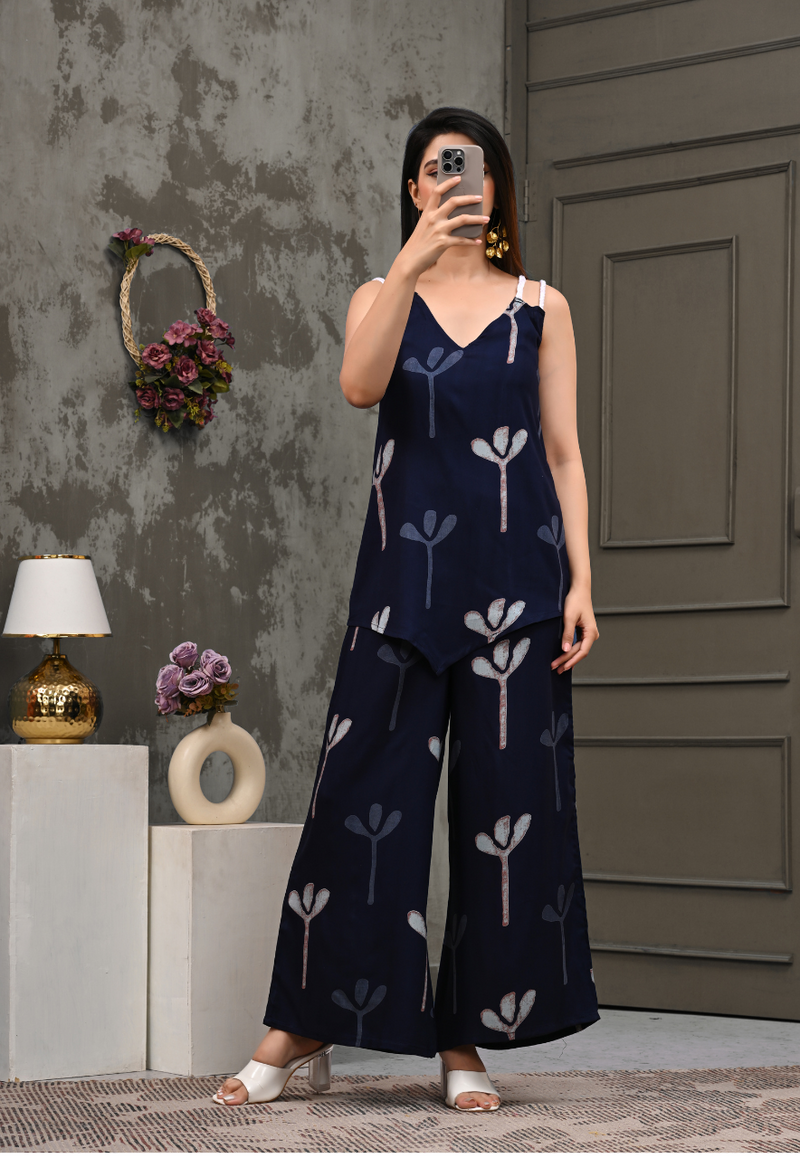 Bold Floral Print Shoulder Straps Coord Set