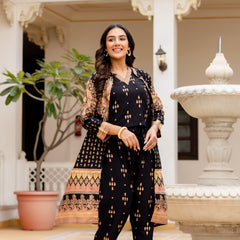 Stylish printed shrug co ord set
front view