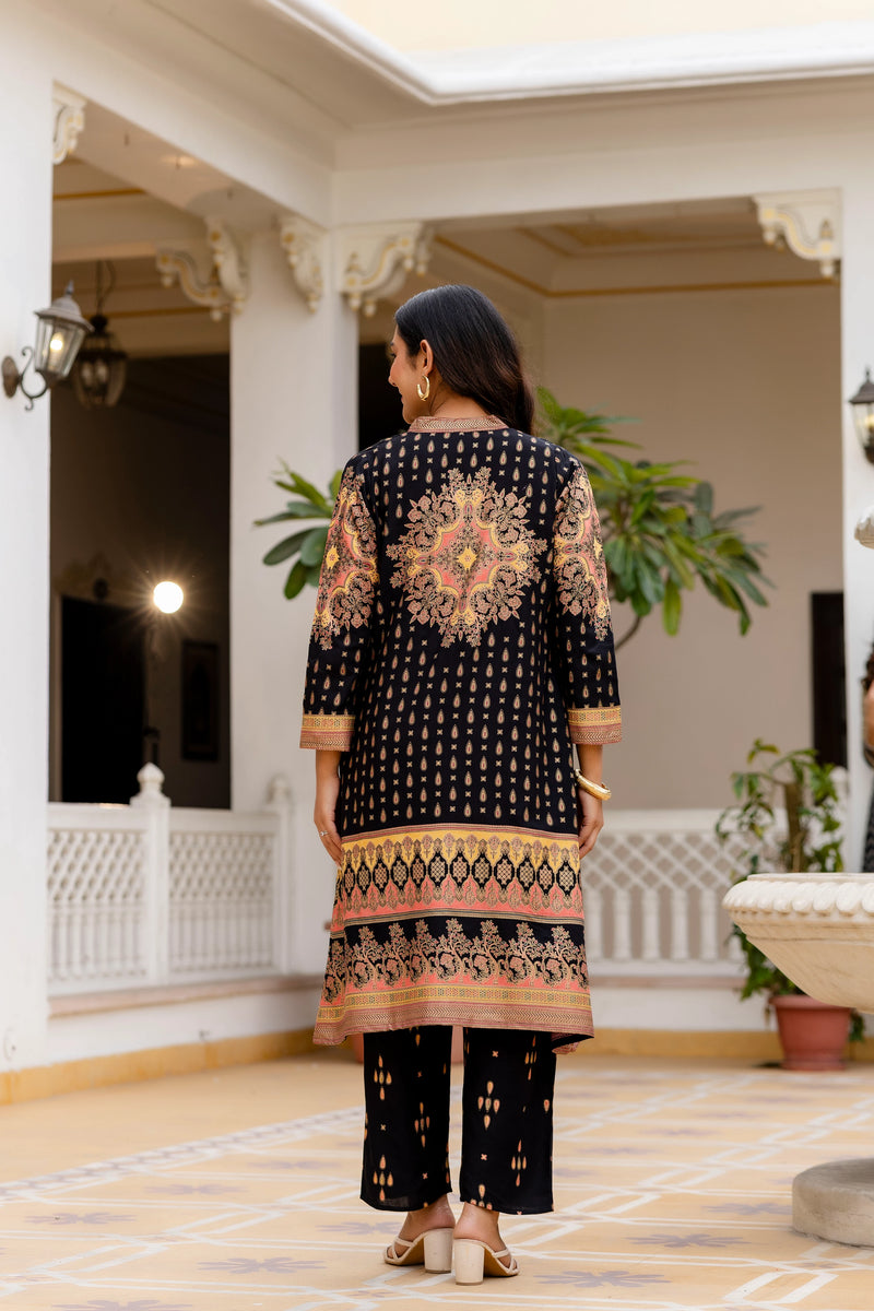 Women black coord set with long shrug
