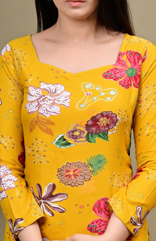 Short Length Full-sleeve Kurti with Corset Back Dori
