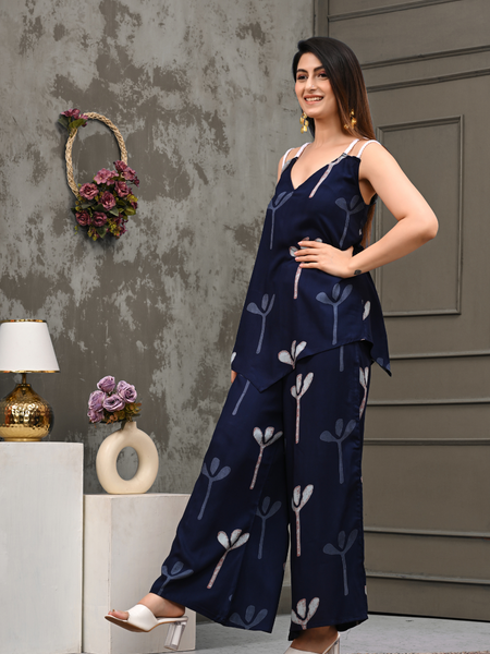 Bold Floral Print Shoulder Straps Coord Set