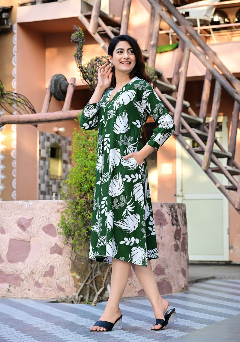 Casual & Comfortable Green Printed Dress for Women with Pocket