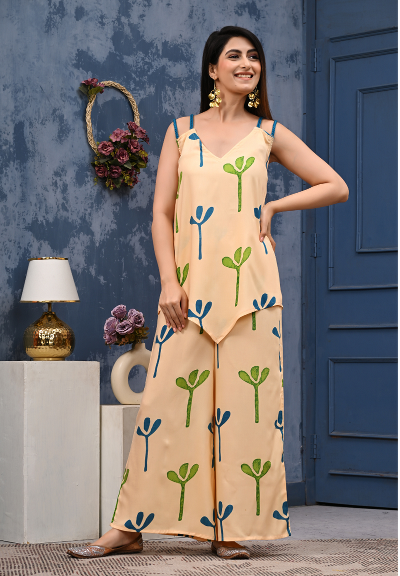 Bold Floral Print Shoulder Straps Coord Set